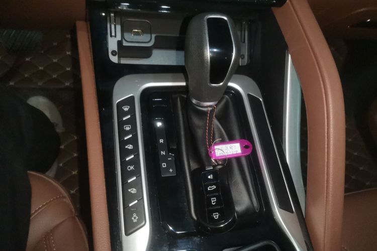 海马7X 2020款 1.6TGDI 自动豪华型中控内饰18