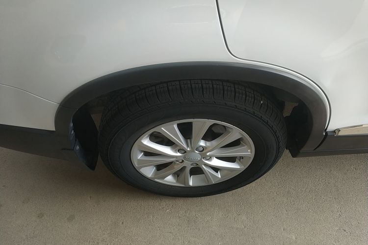 哈弗H6 2019款 运动版 1.5T 手动两驱精英型 国VI车身外观6008