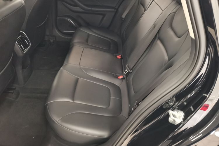 奔腾B70 2025款 龙耀版 1.5T 欢享型中控内饰21