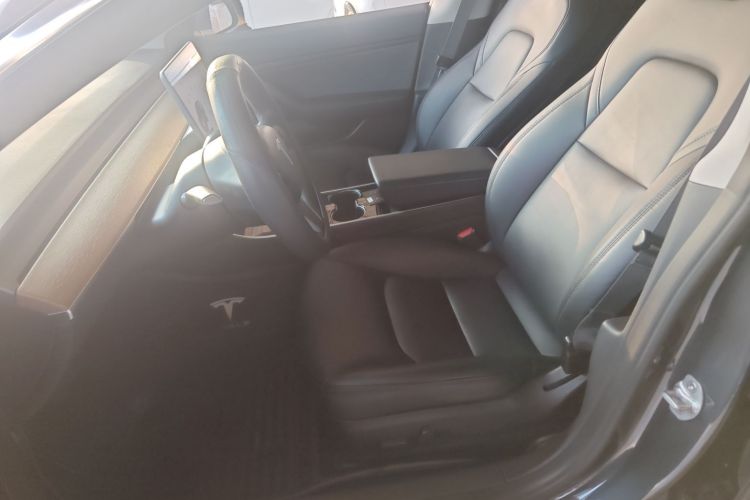 特斯拉 Model 3 2020款 改款 长续航后轮驱动版中控内饰19