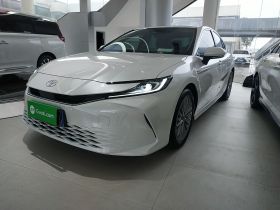 丰田 凯美瑞 2024款 双擎 2.0HE 精英版