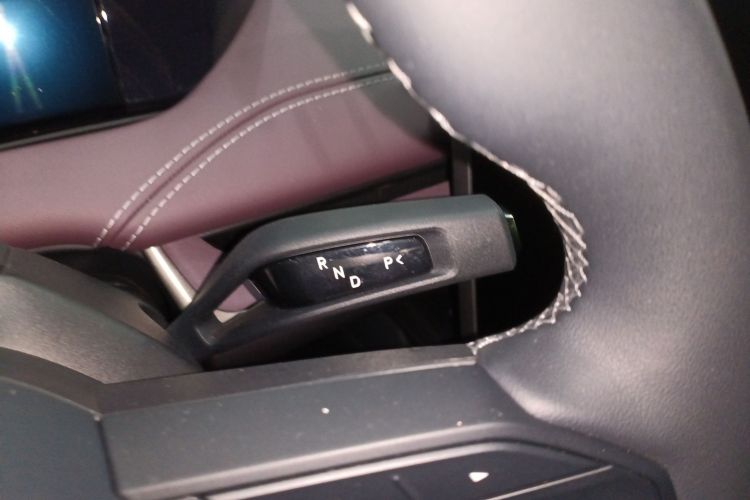 小米汽车 小米SU7 2024款 后驱超长续航高阶智驾Pro版中控内饰18