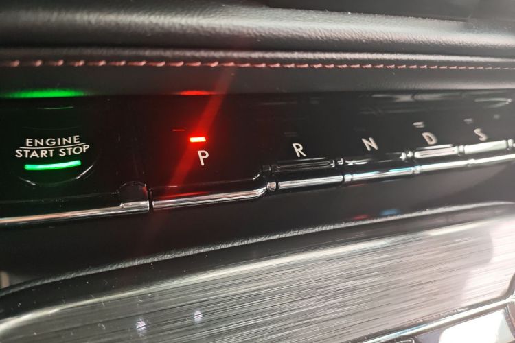 林肯 航海家 2021款 2.0T 四驱尊享版中控内饰18