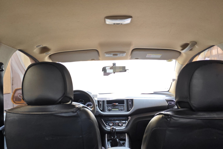 五十铃 瑞迈 2020款 2.8T经典两驱柴油国VI舒享型加长版JE493ZLQ6E局部细节22