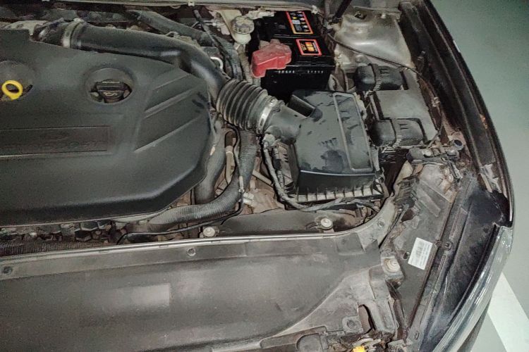 福特 蒙迪欧 2013款 2.0L GTDi240旗舰型局部细节9007