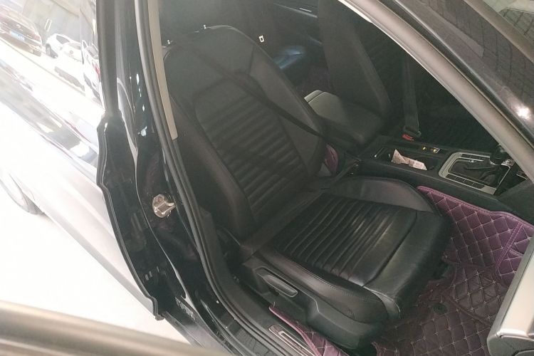 大众 迈腾 2019款 280TSI DSG 舒适型 国V局部细节41