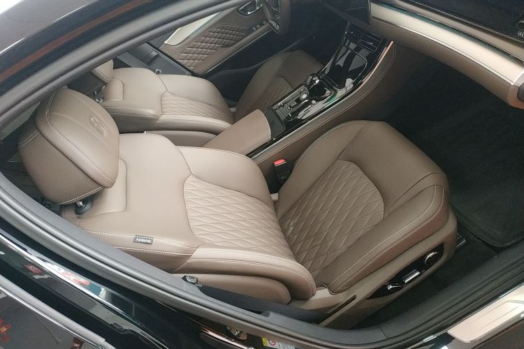 比亚迪 汉 2024款 EV 荣耀版 506KM前驱尊贵型局部细节41