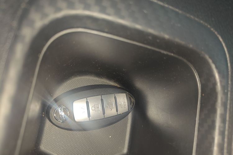 日产 轩逸 2021款 1.6L XL CVT悦享版中控内饰11