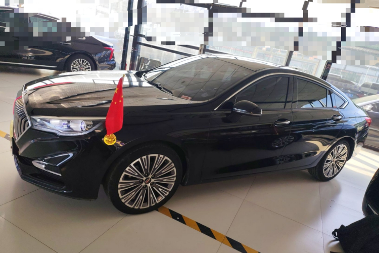 红旗H5 2022款 经典款 改款 1.5T DCT旗韵版车身外观4