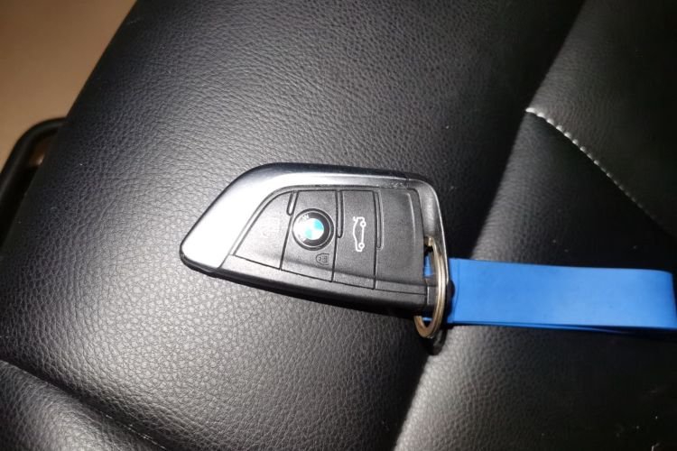 宝马2系旅行车 2018款 218i 时尚型中控内饰7001