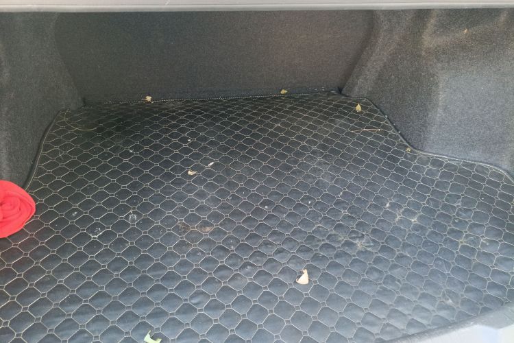 别克 英朗 2021款 改款 典范 1.5L 自动精英型中控内饰23