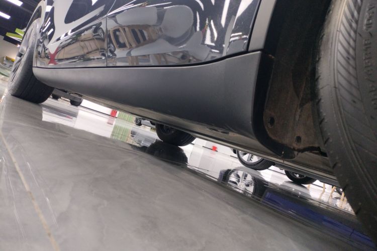 特斯拉 Model Y 2024款 后轮驱动版局部细节9002