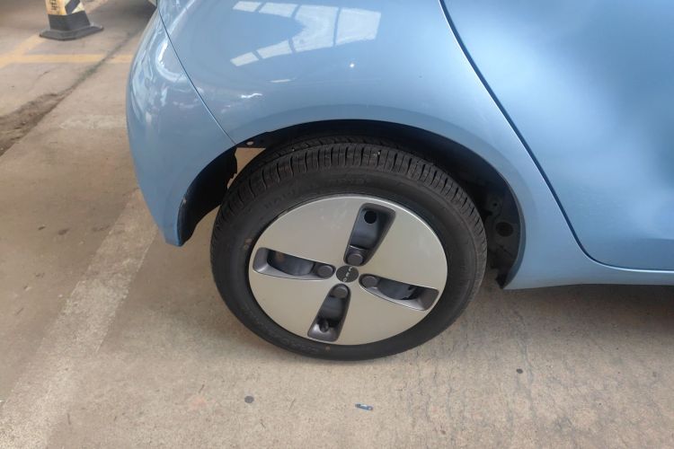 欧拉黑猫 2021款 301km 基础型车身外观6003