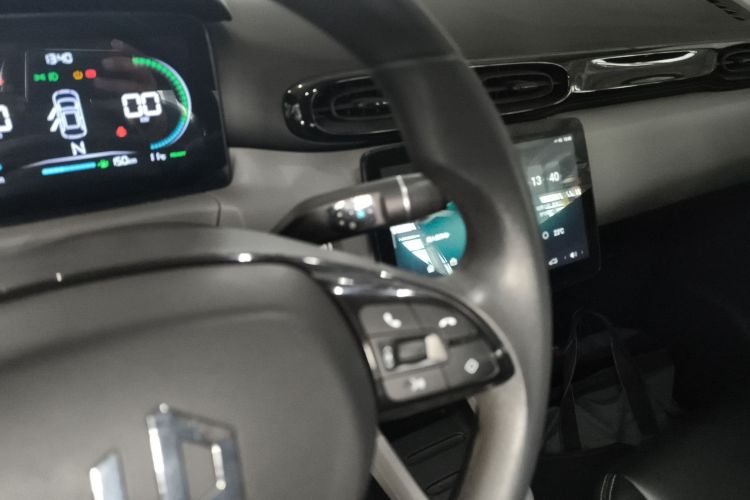 零跑汽车 零跑T03 2022款 炫晶版中控内饰18