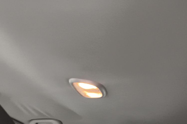 菲亚特 致悦 2014款 1.4T 自动时尚版中控内饰22