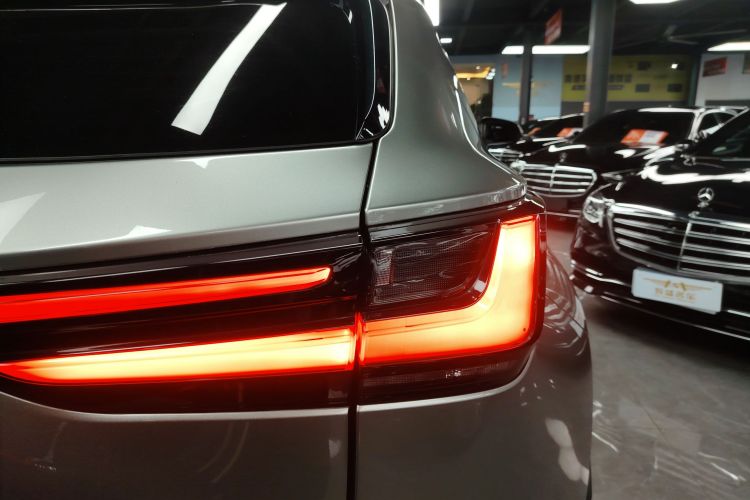 雷克萨斯NX 2022款 260 前驱 创悦版车身外观6006