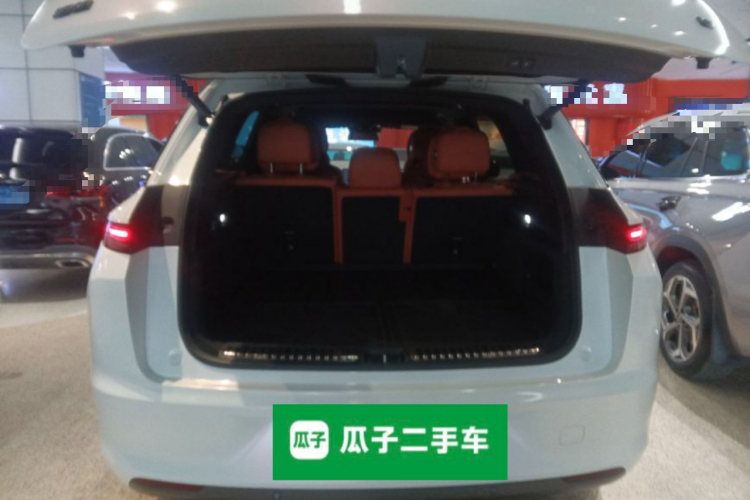 理想汽车 理想L7 2023款 Pro机舱底盘23