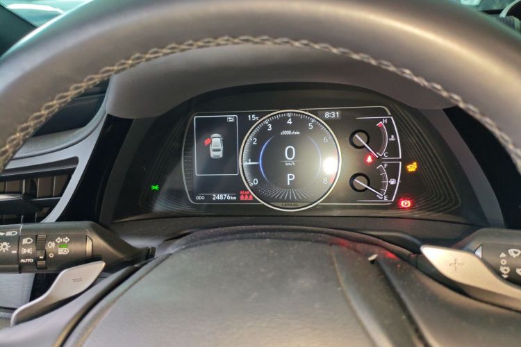 雷克萨斯ES 2023款 200 卓越版中控内饰14