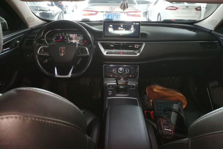 红旗H5 2022款 经典款 改款 1.5T DCT旗韵版中控内饰12