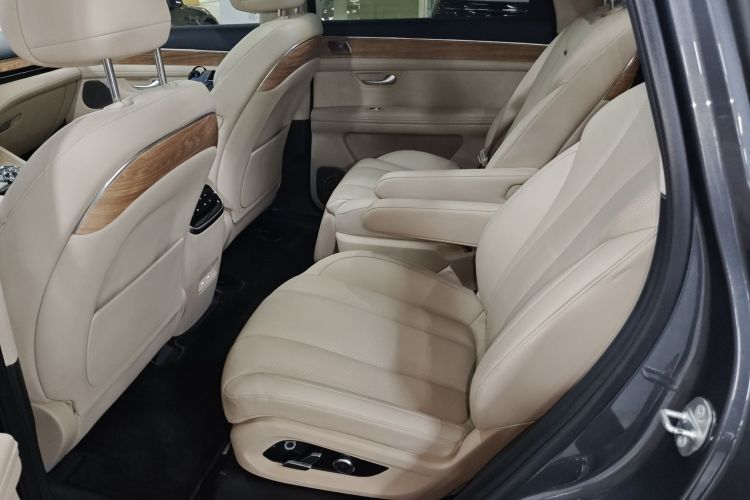 鸿蒙智行 问界M7 2022款 1.5T 后驱舒适版中控内饰7004