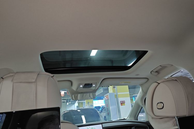 腾势D9 2024款 DM-i 980 四驱旗舰型局部细节22