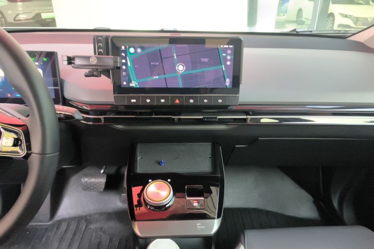 名爵 MG4 EV 2022款 425km 旗舰版中控内饰16