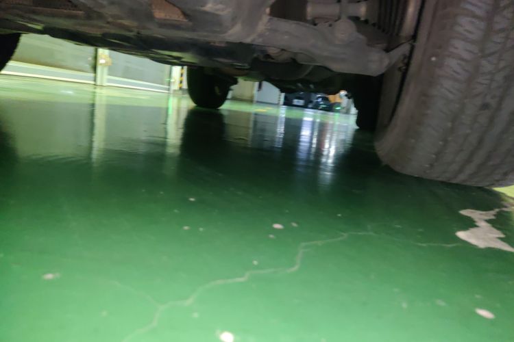 丰田 普拉多 2015款 2.7L 自动标准版局部细节9004