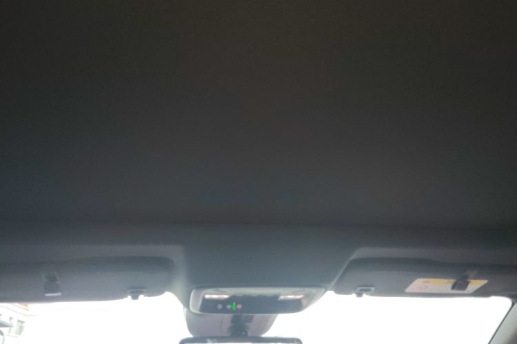 别克 君越 2023款 28T 越享版中控内饰22