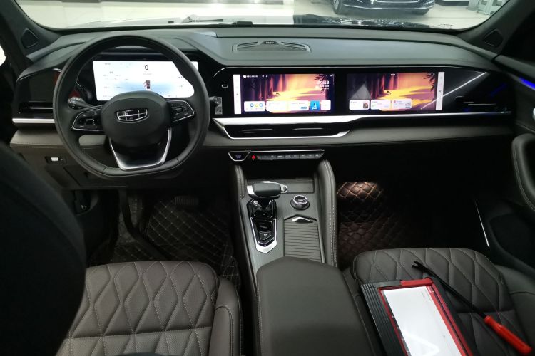 吉利汽车 星越L 2025款 2.0TD 自动行云版中控内饰12