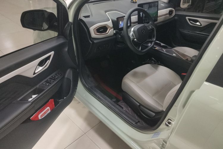 思皓 2022款 花仙子款 向日葵中控内饰20