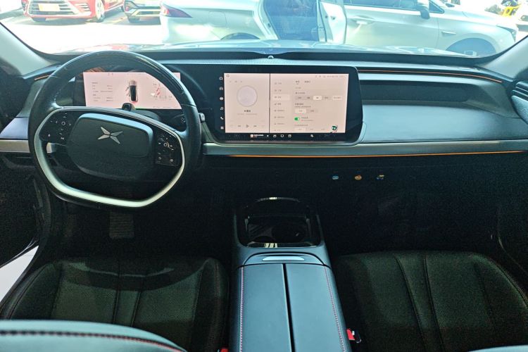 小鹏P7 2022款 480N+中控内饰12