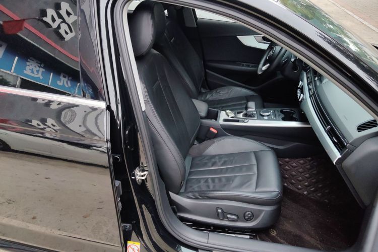 奥迪A4L 2019款 40 TFSI 时尚型 国VI局部细节41