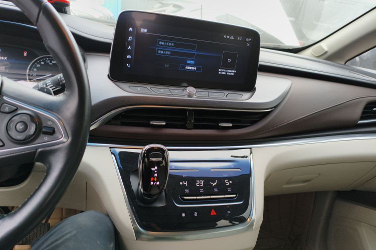 别克GL8 2023款 陆上公务舱 652T 豪华型局部细节16
