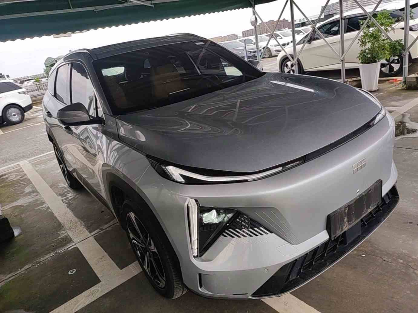 吉利银河 银河L7 2023款 1.5T 115km PLUS(5)