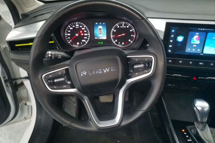 荣威i5 2021款 1.5L CVT铂金版中控内饰13