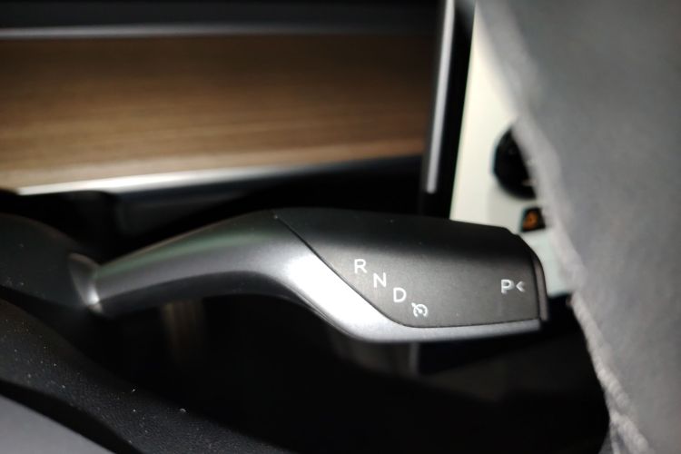 特斯拉 Model Y 2022款 Performance高性能全轮驱动版局部细节18