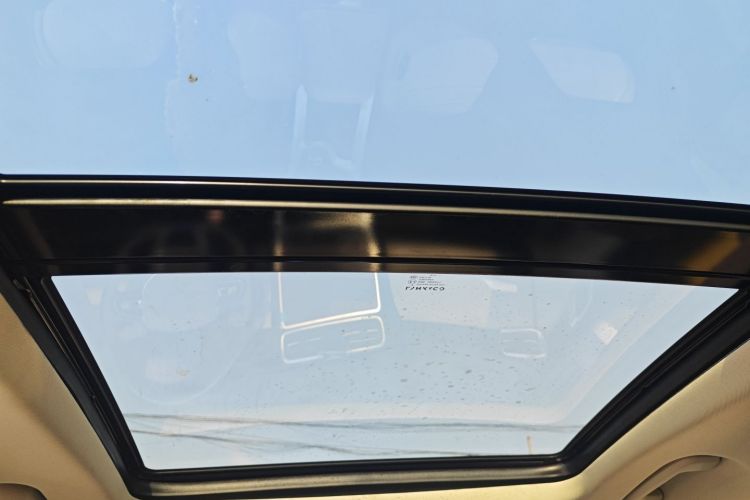 领克01 2017款 2.0T 两驱耀Pro版局部细节22