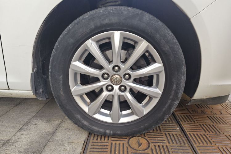 别克 英朗 2013款 GT 1.6L 自动时尚版车身外观6007