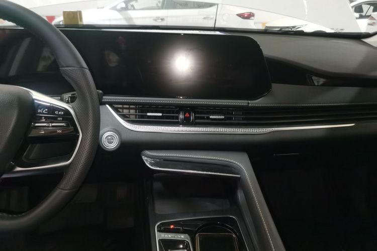 奔腾B70 2024款 第四代 2.0T 领御版中控内饰16