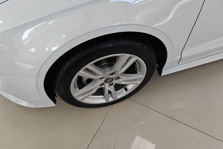 奥迪A3 2019款 Limousine 35 TFSI 时尚型 国V车身外观35