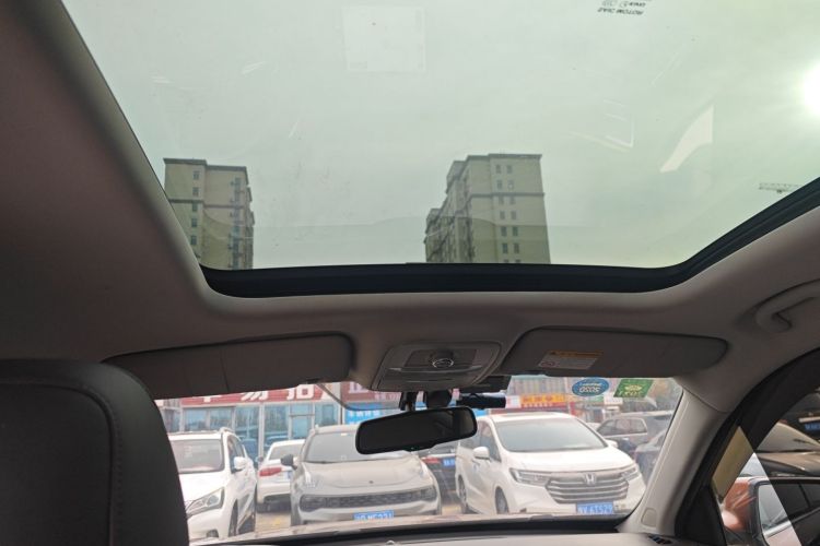 荣威RX8 2018款 30T 智联网两驱旗舰版中控内饰22