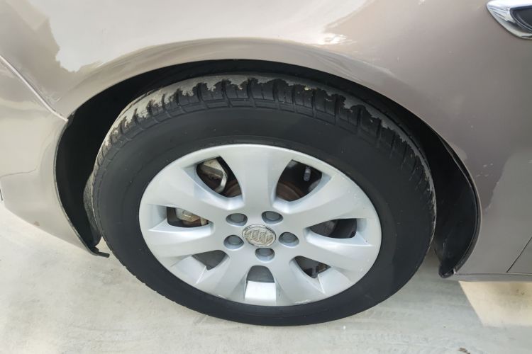 别克 君威 2015款 1.6T 精英技术型车身外观6007