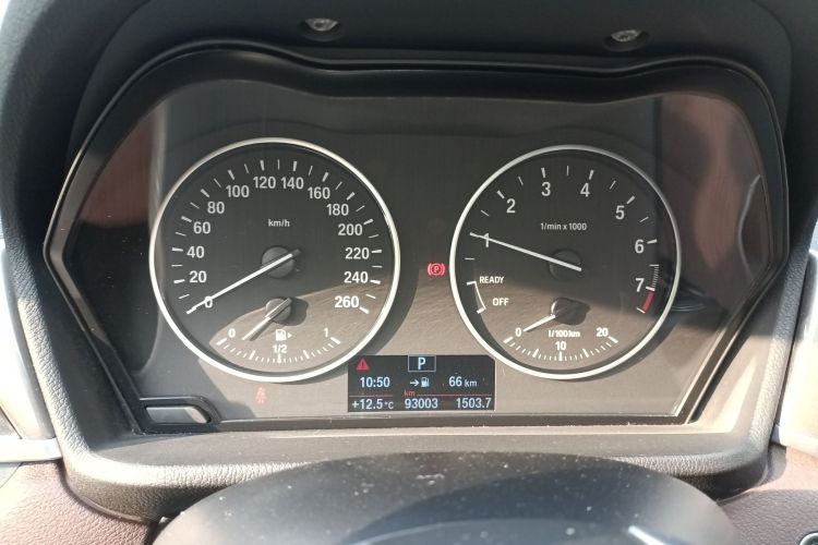 宝马X1 2016款 sDrive18Li 豪华型中控内饰14