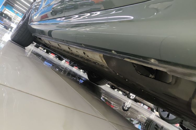 鸿蒙智行 问界M5 2022款 增程后驱标准版局部细节9002