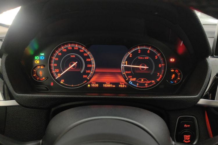 宝马3系 2019款 320Li M运动套装中控内饰14