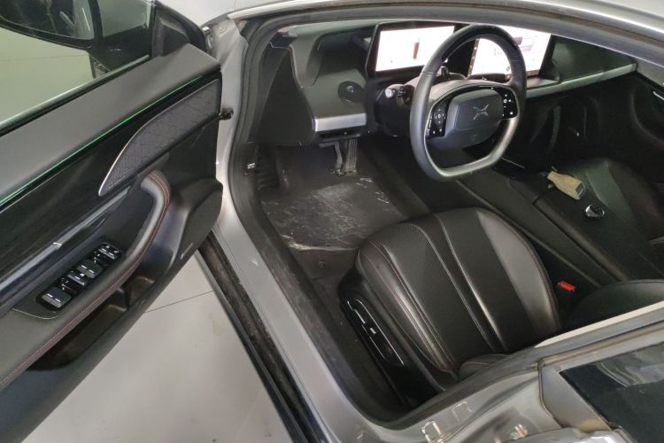 小鹏P7 2020款 670N中控内饰7003