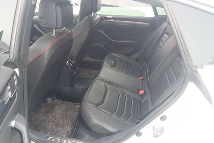 一汽-大众CC 2019款 380TSI 曜颜版 国V中控内饰7004