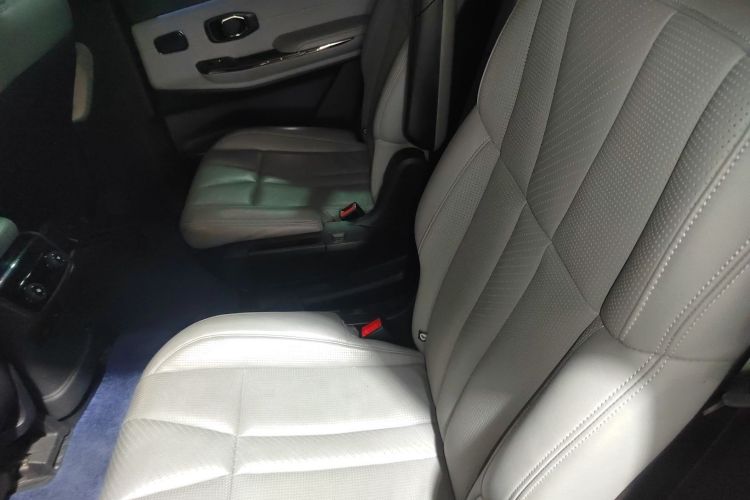 蔚来ES8 2020款 580KM 签名版 六座版中控内饰7004