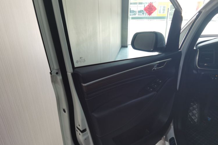 广汽传祺 传祺M8 2021款 领秀系列 390T 尊享版中控内饰47