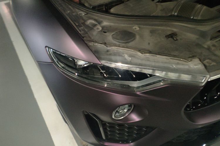 玛莎拉蒂 Levante 2022款 3.0T Modena车身外观8